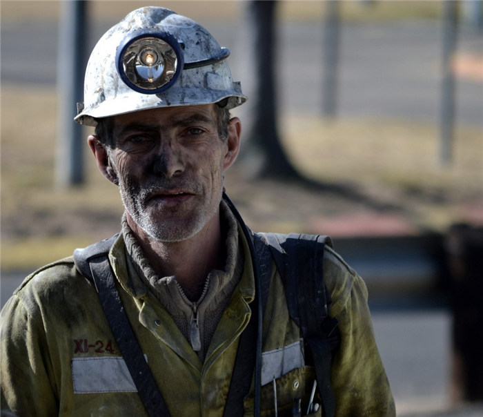 Какая средняя заработная плата у шахтёров в России?