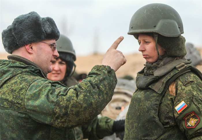 Что такое женский военный билет: основная информация