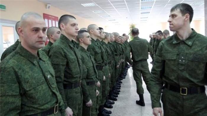 Обязанности командира взвода военной полиции прапорщика