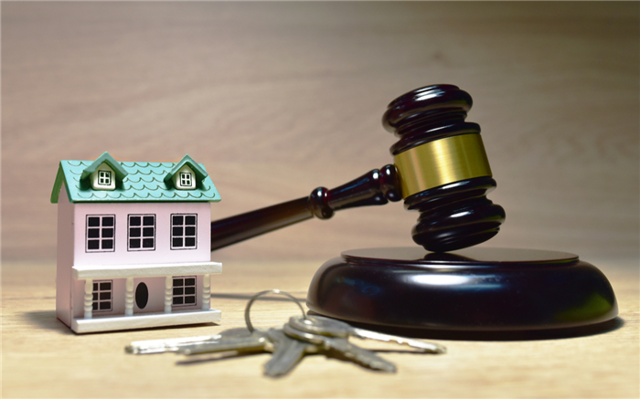 Какие права получает получатель при дарении доли собственности на квартиру